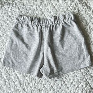 Lululemon On The Fly Shorts - Size 6